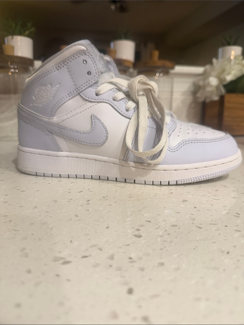 Nike Kids' Air Jordan 1 Mid - White/Light Lavender